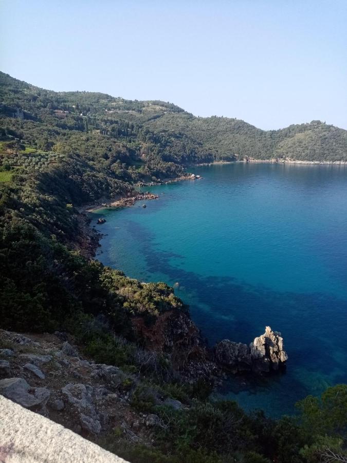 Cottage Pura Vigna Immerso Nella Natura Vicino Al Mare Порто Санто Стефано Екстериор снимка